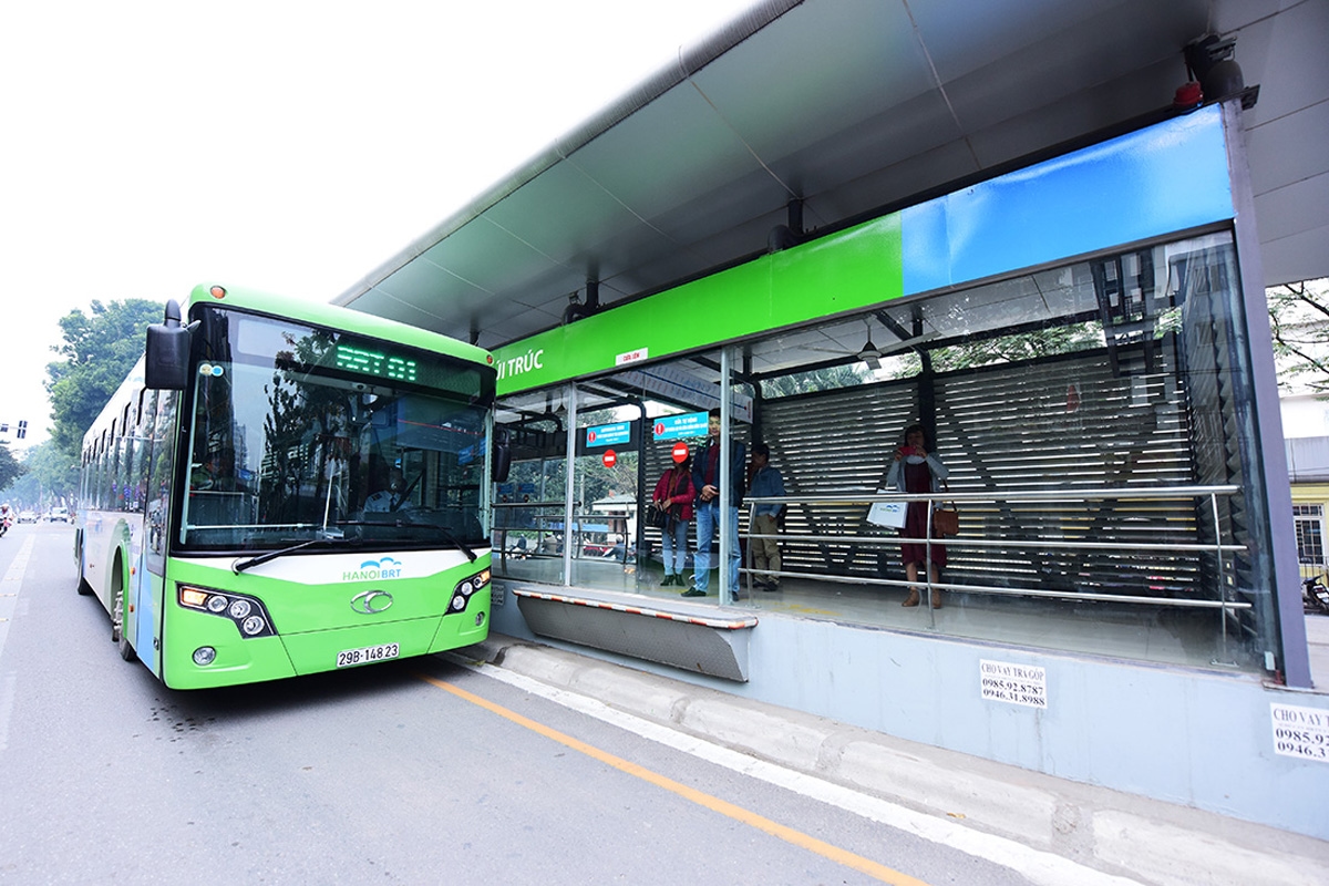 Xe bus BRT kết nối đến Trung tâm Triển lãm Việt Nam