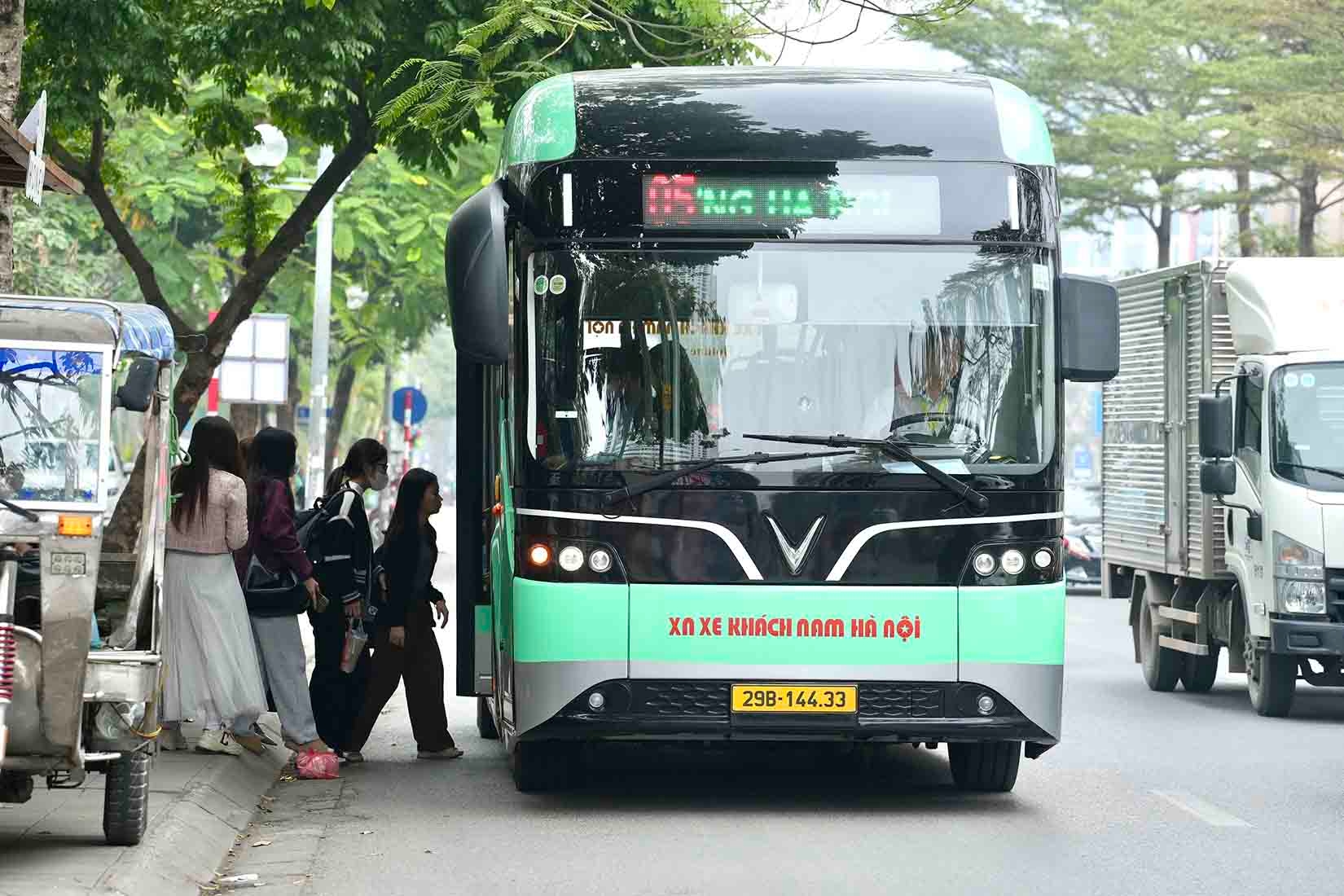 ha_noi_dung_19_tuyen_bus